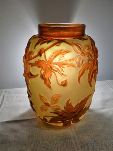 Gallé circa 1925 - Large vase with clematis - Art nouveau