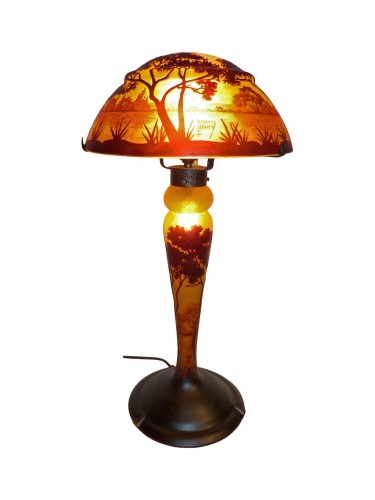 Daum Nancy, lampe Art nouveau au paysage