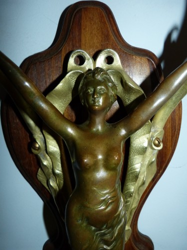 Objet de décoration  - Petit Porte manteau Art nouveau en bronze