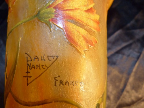 Antiquités - Daum Nancy - Grand vase Gravé et émaillé au décor de Coréopsis