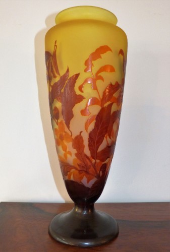 Emile Gallé - Grand vase décor Fleurs de pêcher - Verrerie, Cristallerie Style Art nouveau