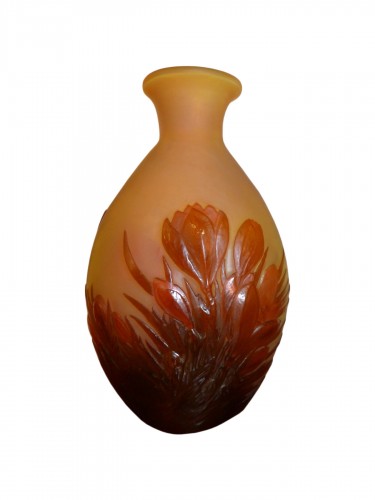 Emile Gallé, Beau Vase Soufflé décor Crocus art nouveau