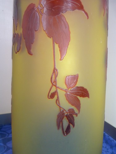 Emile Gallé - Très grand vase en verre gravé motif Clématites - Galerie Vaudemont