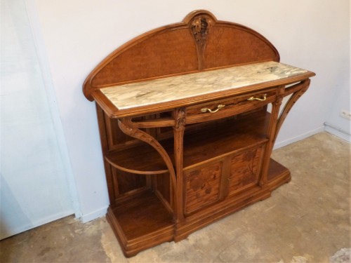 Mobilier Console - Louis Majorelle , Desserte modèle Chicorée en noyer art nouveau