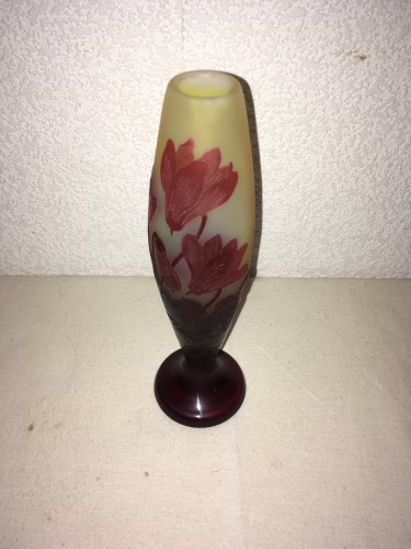 Emile Gallé  - Vase aux Cyclamens Rouge et Jaune - Galerie Vaudemont