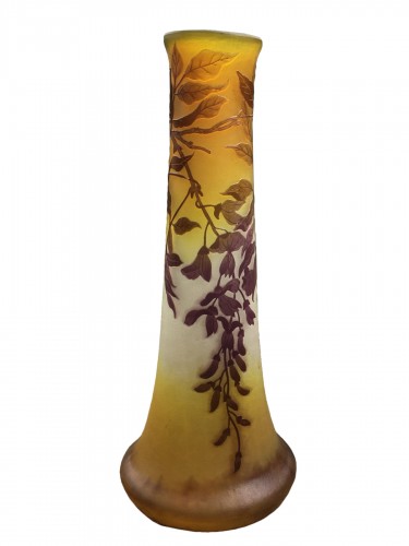 Emile Gallé - Large vase wisteria with elephant foot
