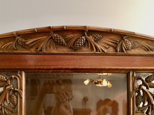 Antiquités - Louis Majorelle, Art Nouveau pine apple display cabinet