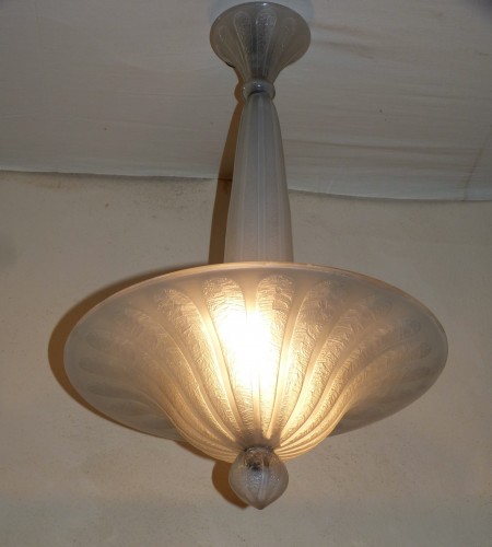 Lighting  - Daum Nancy, art deco chandelier in engraved and frosted glass