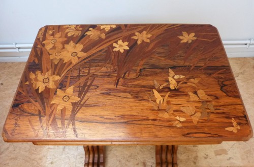 Emile Gallé - Série de tables gigognes aux quatre saisons - Galerie Vaudemont