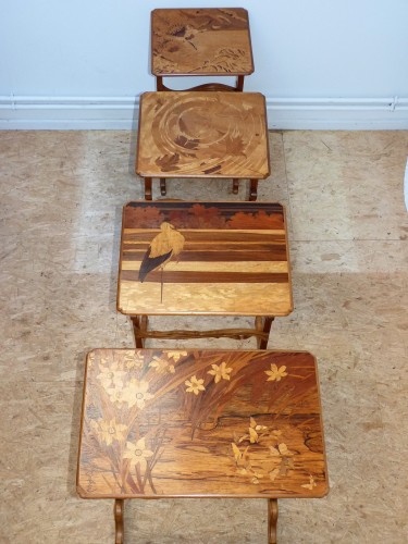 Emile Gallé - Série de tables gigognes aux quatre saisons - Art nouveau