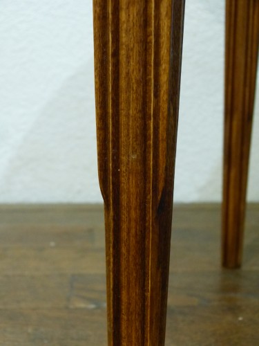 Art nouveau - Emile Gallé, table basse Art Nouveau - La Pie dans le chêne