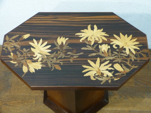Emile Gallé - Table basse Art nouveau à décor japonisant de magnolia - Mobilier Style Art nouveau