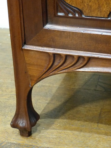 Antiquités - Louis Majorelle , Art Nouveau cabinet in mahogany