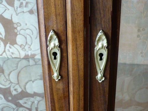 Art nouveau Cabinet in mahogany and rosewood attributed to the House of Majorelle. - Art nouveau