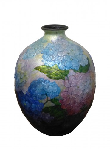 Camille Fauré Limoges - Grand vase émaillé forme Primerose