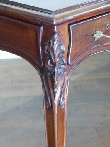 Large Art Nouveau Mahogany bureau plat with Iris - Art nouveau