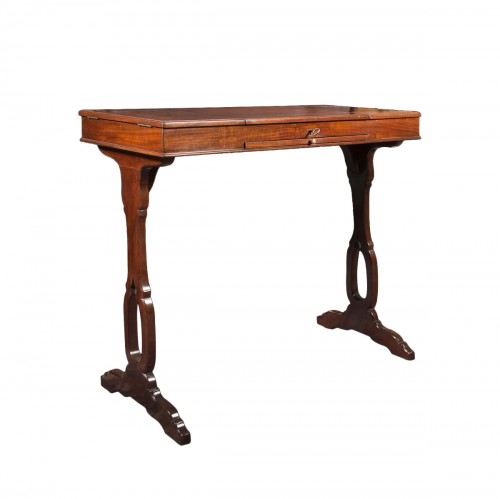 Table estampillée Charles-Erdman Richter, époque Louis XVI