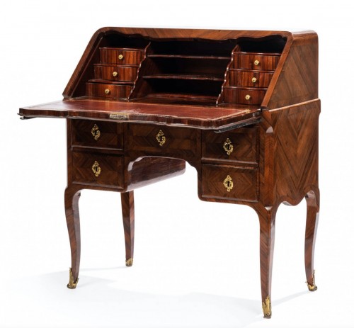 A Louis XV bureau de pente stamped Migeon - Louis XV
