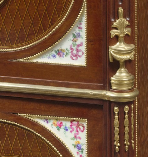 Furniture  - Exceptional Louis XVI period secretary, stamped Caumont