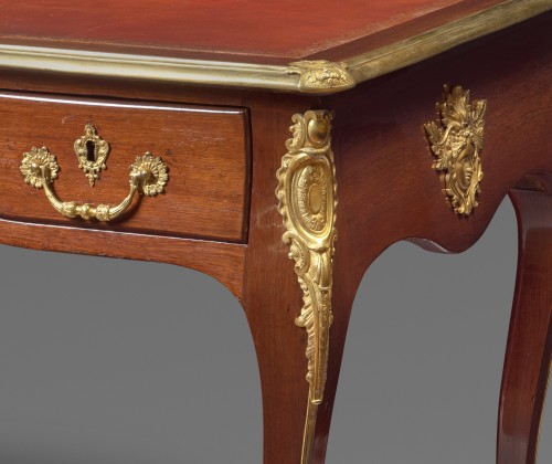 Regence period bureau plat - Furniture Style French Regence
