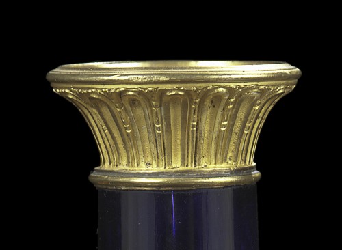 XVIIIe siècle - Paire de vases d'époque Louis XVI