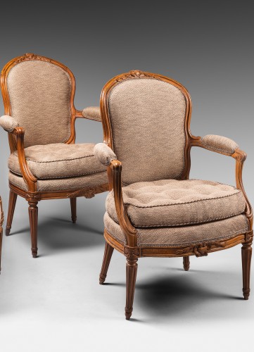 A Pair of Transition Louis XV-Louis XVI armchairs stamped Boulard - 