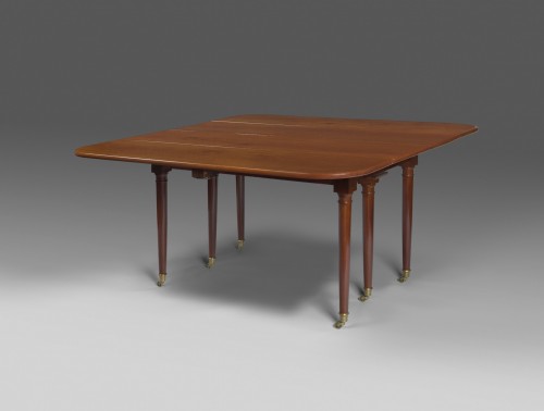Table de salle à manger fin XVIIIe début XIXe siècle - Galerie Wanecq
