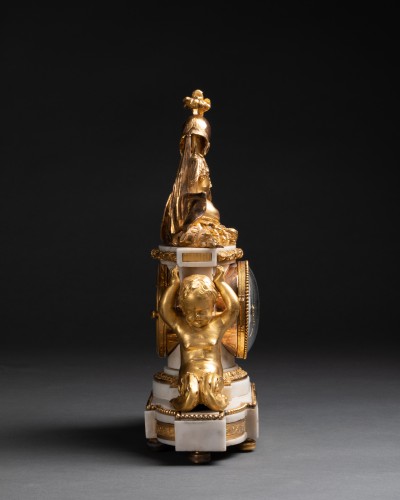 Pendule d'époque Louis XVI aux attributs de la France et de la Maison de Savoie - Louis XVI