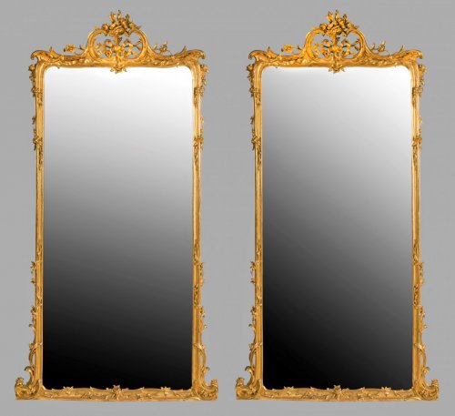 Antiquités - Pair of large wooden-framed mirrors dating from the second half of the 19th century