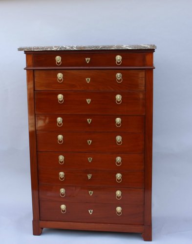 Louis XVI - Mahogany chiffonnier by Canabas, dating back to the Louis XVI 