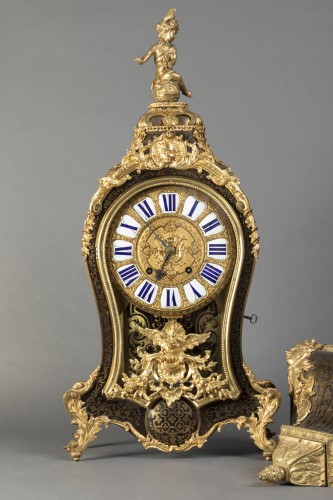 Cartel and its console of applique of the beginning of the time Louis XV - Horology Style Louis XV