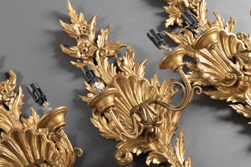 Suite of 4 gilt wood sconces from the end of the 18th century. - Louis XVI