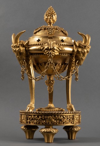 Athénienne en bronze doré - Objet de décoration Style 