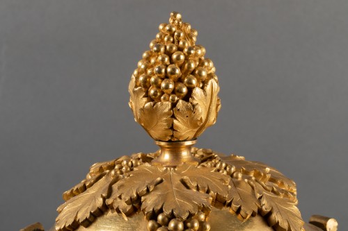 XIXe siècle - Athénienne en bronze doré