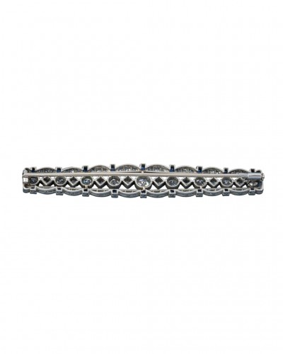 Bijouterie, Joaillerie  - Broche barrette en platine, diamants et saphirs, années 1920