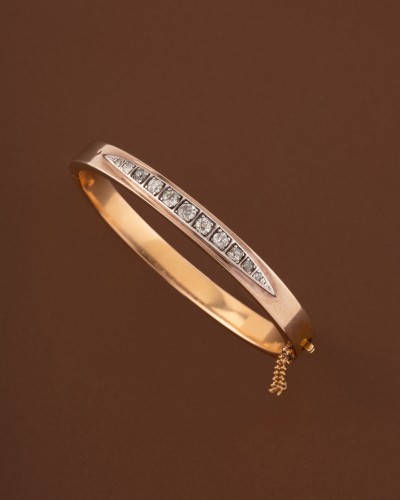 Antique Jewellery  - Rigid Opening Bracelet In Gold And Diamonds