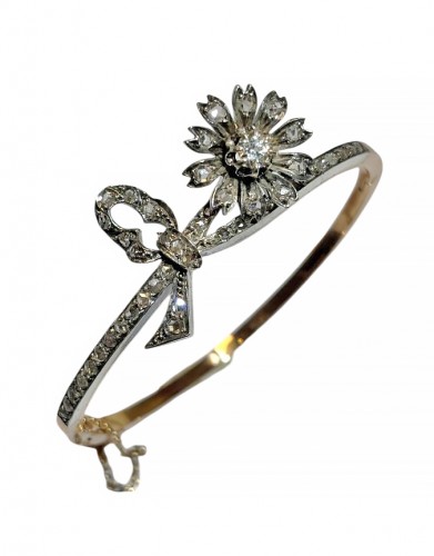 Flower Bracelet In Gold, Silver And Diamonds, 19th Century