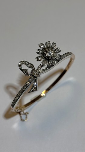 Flower Bracelet In Gold, Silver And Diamonds, 19th Century - Antique Jewellery Style 