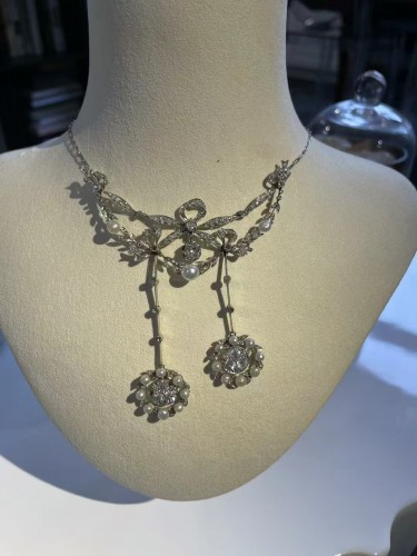 Bijouterie, Joaillerie Pendentif, Collier - Collier Négligé Belle Epoque en or, platine et diamants