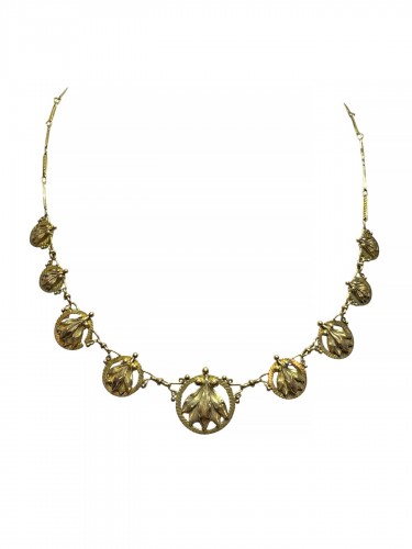 Art Nouveau yellow gold draperie necklace, circa 1900