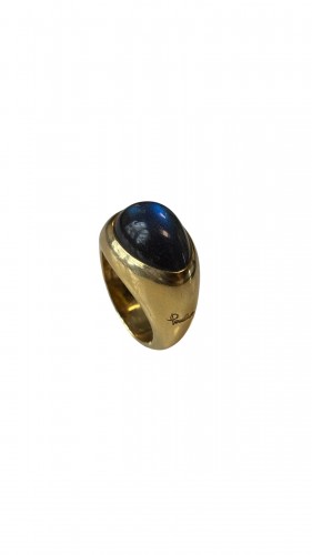 Pomellato  -  yellow gold and labradorite ring