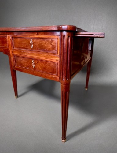 Furniture  - French mohagany bureau plat stamped F. Schey