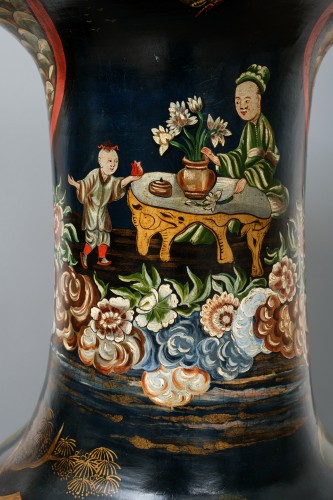 Paire de grands vases en terre cuite - Louis XVI