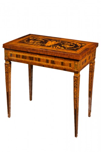 I Game Table In Inlaid Wood, Italy circa 1780
