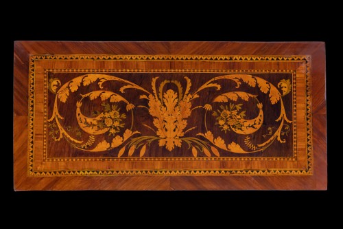 I Game Table In Inlaid Wood, Italy circa 1780 - Furniture Style Louis XVI