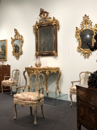 XVIIIe siècle - Paire de miroirs italiens en bois doré d'époque Louis XV