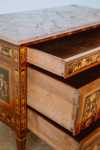 Louis XVI - Pair of Italians chests of drawers of Louis XVI period