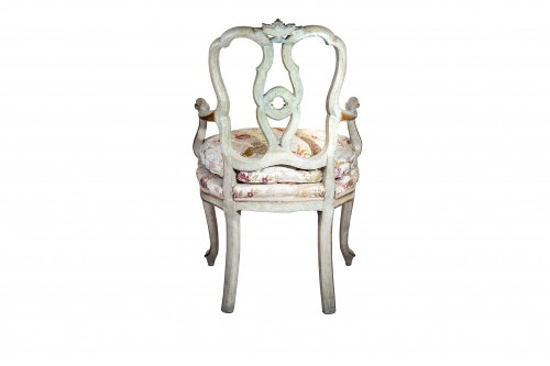 XVIIIe siècle - Paire de fauteuils vénitiens en bois laqué et doré, milieu du XVIIIe siècle