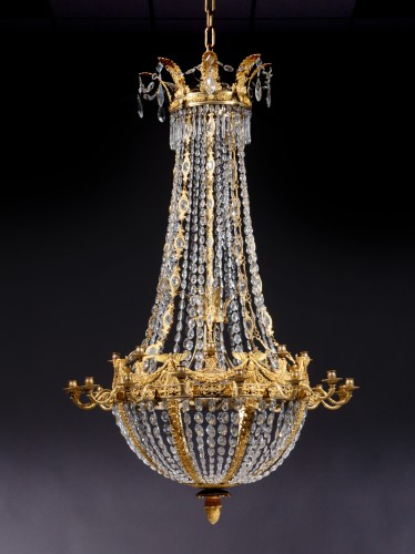 Important Empire gilt-bronze mounted cristal chandelier with 26 lights  