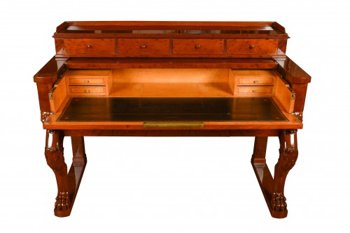 Large mahogany bureau in mahogany and plum pudding mahogany veneer